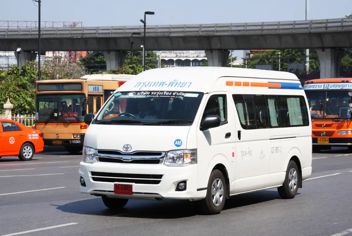 Городские автобусы и минивэны через Public Transportation Center